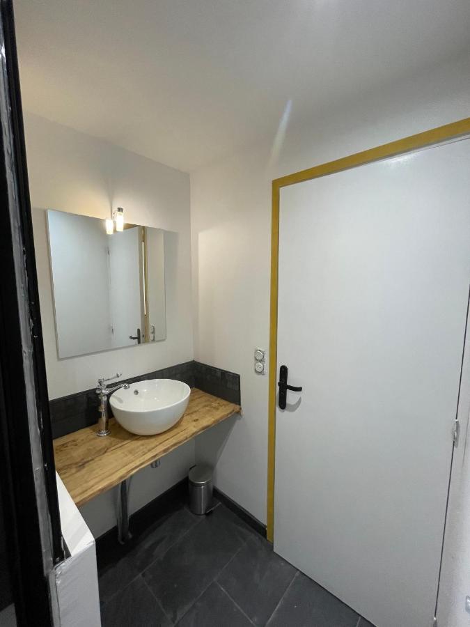 T2 Bis Cosy Proche Gare Apartamento Lourdes Exterior foto